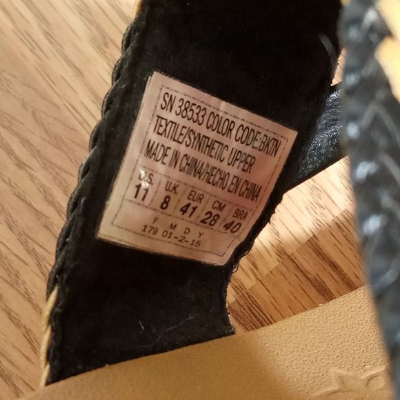 Skechers Luxe Foam Wedge Sandals Womens Sz 11 EU 41 Thong Slip On 38533 - Picture 5 of 16